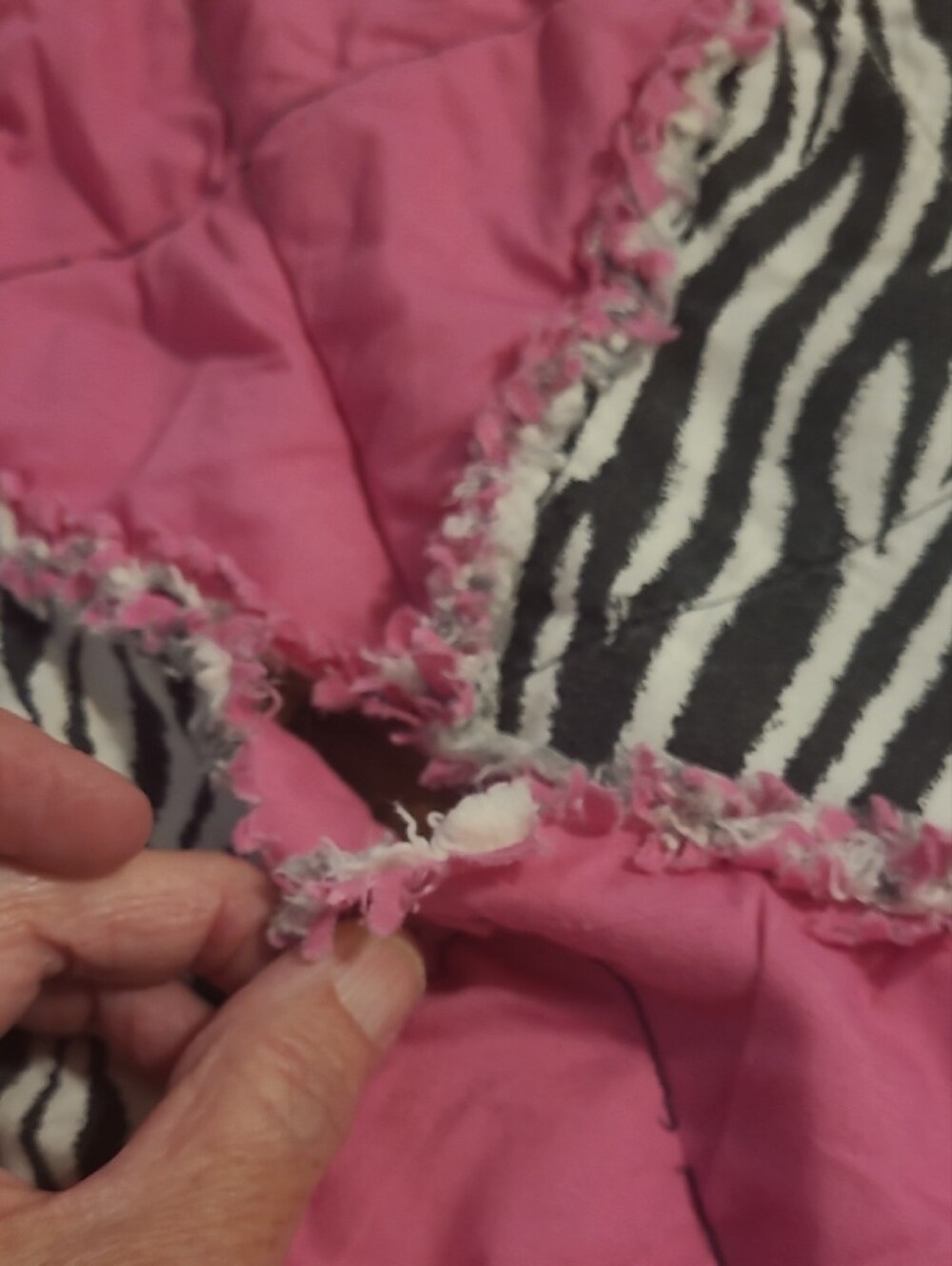 Pink Zebra Cutter Patchwork Rag Lap Quilt Machine Quilted- Unbranded - Picture 4 of 6